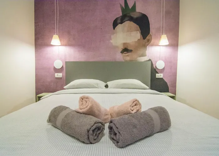 Without Kitchen And Romiru