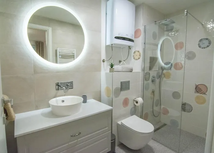 Without Kitchen And Romiru Spalato