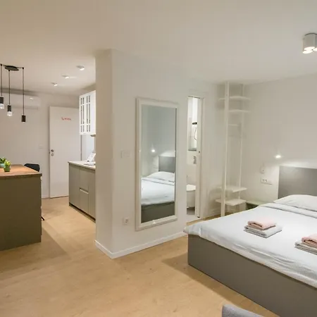 Without Kitchen And Romiru Apartment