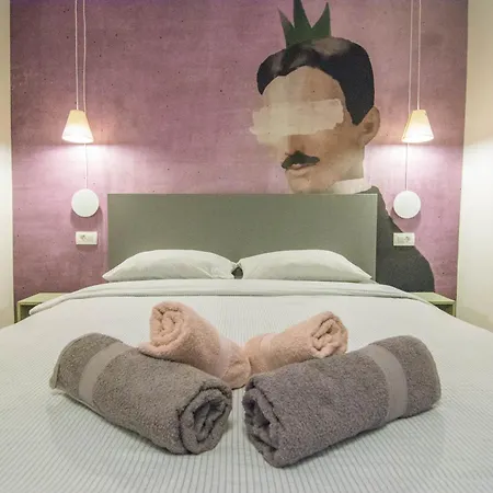 Without Kitchen And Romiru